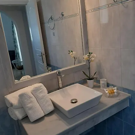 Phoenix 4*